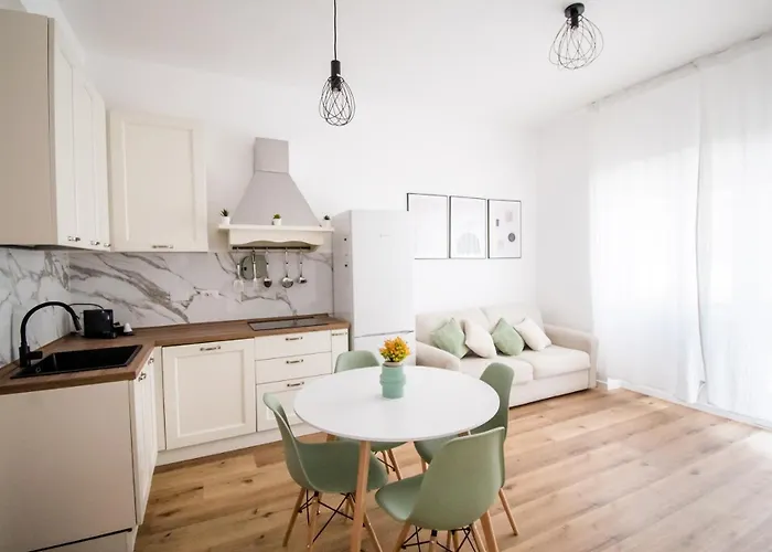 Domus Cornelia Apartment *